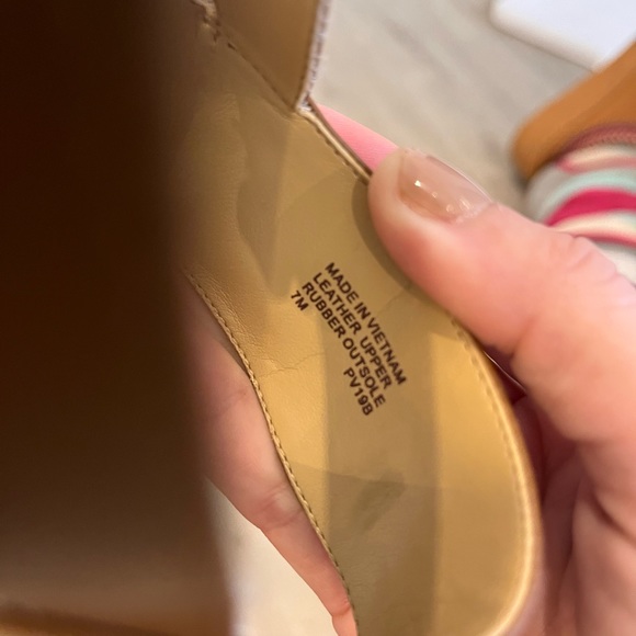 Michael Kors Jet set platforms - Picture 5 of 10